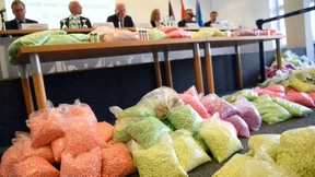 Zoll stellt 1,3 Millionen Pillen Ecstasy sicher