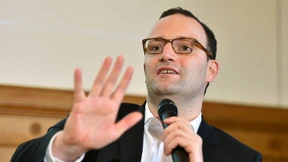 Finanzamt ermittelte gegen Spahns Steuer-Start-up