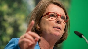 Ministerin Hinz will mehr Entscheidungsgewalt