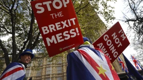 „Die britische Politik ist zu einem Varieté-Theater geworden“