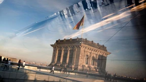 Die fröhlichen Sklaven