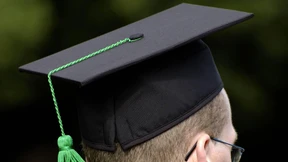 Junger Forscher, was macht die Kunst?