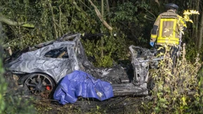 Zwei Tote nach mutmaßlichem Autorennen auf A 44