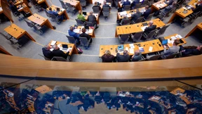 NRW gibt sich einen Rekordetat – und macht hohe Schulden