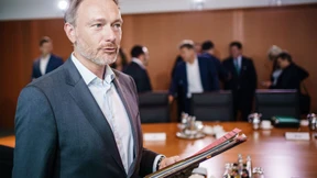 Lindner: Habeck muss Stromproduktion durch Gas stoppen