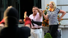 Polizei beschlagnahmt Waffe von amerikanischem Ehepaar