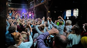 Ohne Schenkelklopfer