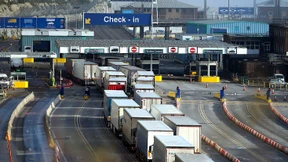 Europaparlament stimmt Handelsvertrag mit Großbritannien zu