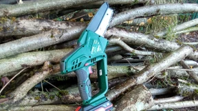 Lustvoll herumholzen