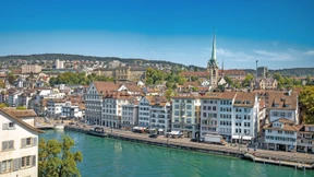 Ausländer zahlen in der Schweiz oft zu viel