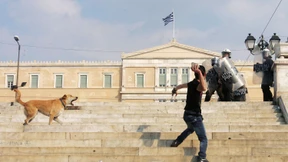 „Regierung in die Reserve“