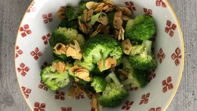 Zwischen uns passt kein Salatblatt