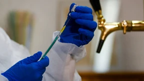 Warum Impfstoffe horten viele Menschenleben kostet