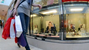 Deutsche nehmen weniger Plastiktüten