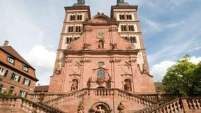 Das schwere Leben mit katholischen Nachbarn