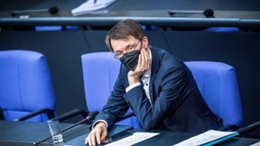 Lauterbach zeigt AfD-Abgeordnete Beatrix von Storch an