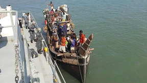 Menschliches Treibgut im Ozean