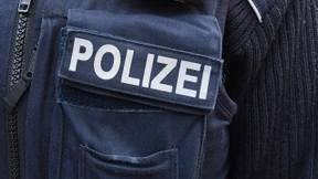 Eine Polizistin unter Verdacht