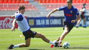 Spanische Fußballer trainieren wieder