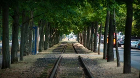 Al-Wazir hat neue Pläne für alte Gleise