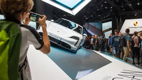 Frankfurt plant IAA-Krisentreffen mit Autoherstellern