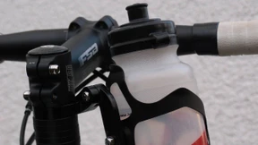 Der Griff zur Flasche