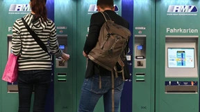 Billigfahrkarte in Hessen fast eine Million mal verkauft