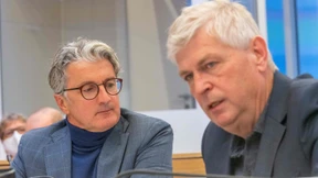 Mit dem „Flammenwerfer“ gegen Angeklagte