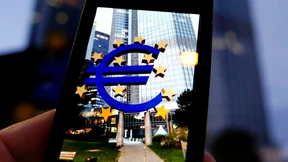 Zentralbanken leihen sich dauerhaft Devisen