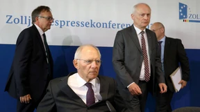 Neue Struktur, neues Chaos