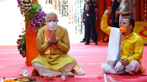 Modi inszeniert sich als Held der Hindus