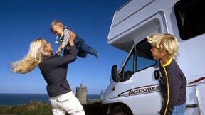 Urlaub im Camper: Zwischen Kuscheln und Klaustrophobie