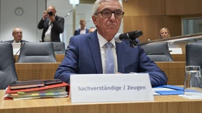 Innenminister Lewentz verteidigt Handeln in Flutnacht