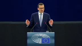 Polen muss Zwangspensionierung von Richtern stoppen