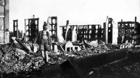 An das Inferno erinnern