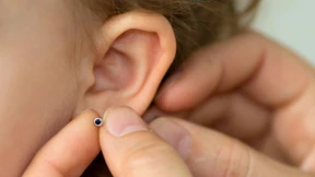 Ohrlochstechen womöglich eine Straftat