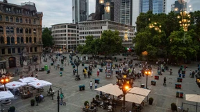 Polizei verurteilt Übergriffe in Frankfurt