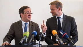 Schwarz-gelber Koalitionsvertrag steht