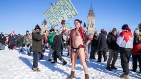 Tausende Trucker demonstrieren gegen Corona-Regeln in Ottawa