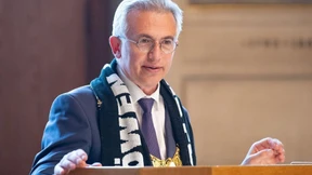 Feldmann kündigt Erklärung an