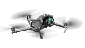 Auf dem Wasser, zu Boden und in der Luft