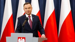 Polens Präsident unterschreibt umstrittene Justizreformen