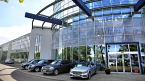 Chinesen werden größter Mercedes-Händler in Deutschland