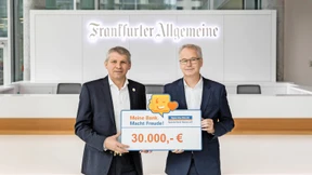 Hilfe am Bahnhof und in der Wüste