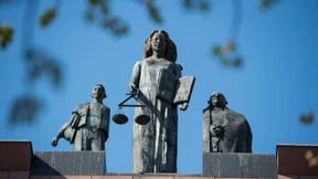 Wie eine geschundene Frau sich wehrt