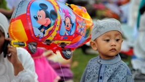 Weltweit feiern Muslime Eid al-Fitr