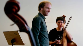 Hilft klassische Musik aus dem Elend?