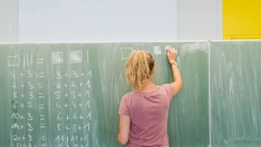 Viertklässlerinnen deutlich schlechter in Mathematik