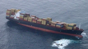 Teile des Öls erreichen die Küste