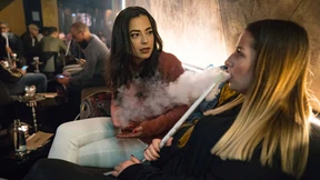 Im Qualm von Blaubeer-Minze